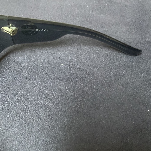 Gucci sunglasses main image 7